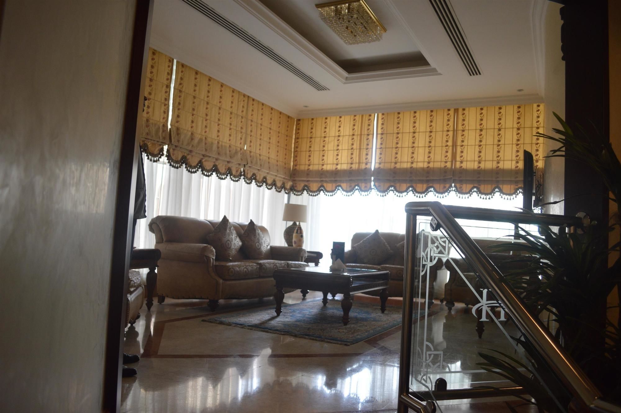 אל אחסא Coral Al Ahsa Hotel מראה חיצוני תמונה